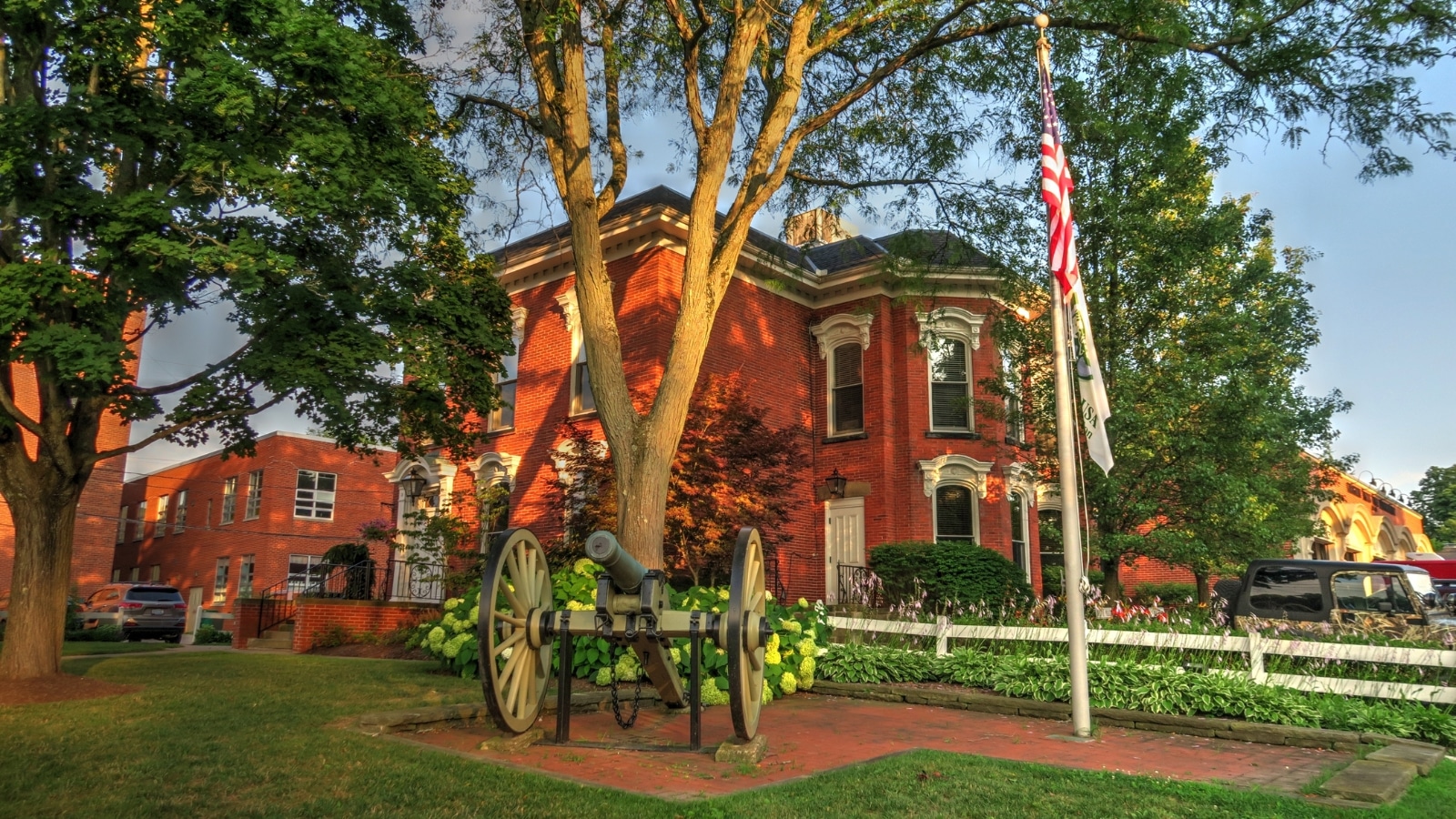 Small town in ohio with a cannon outside the main house