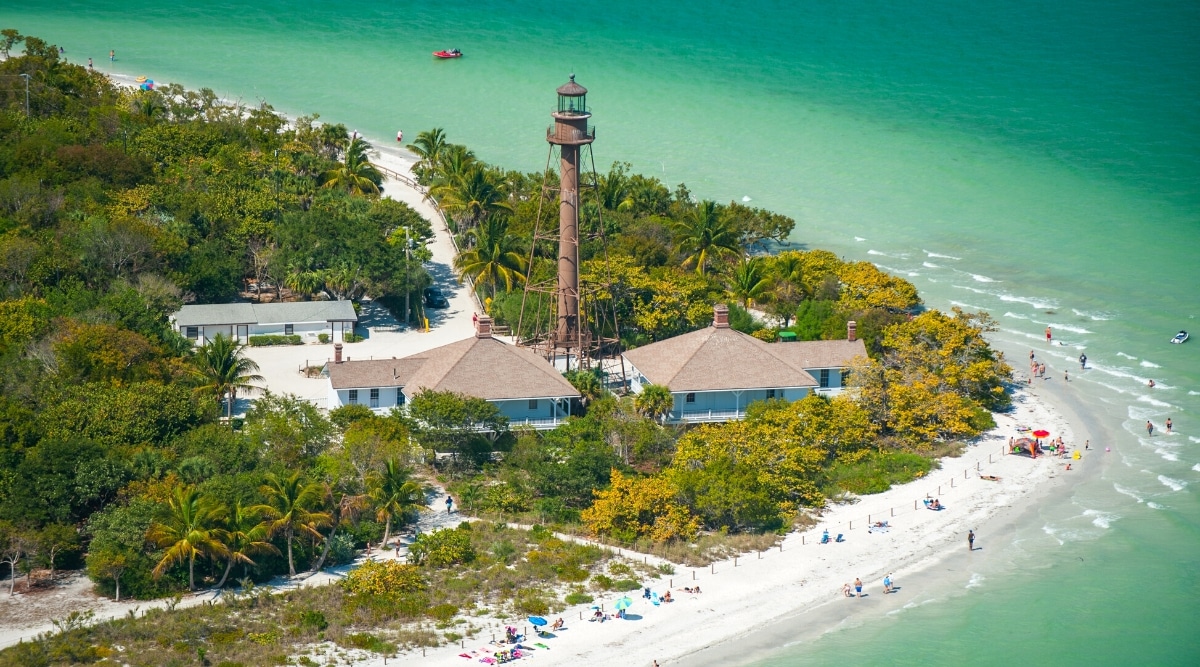Lighthouse Beach Park is a public beach located on Sanibel Island in Florida. The beach is known for its scenic views of the Gulf of Mexico and is a popular spot for swimming, archery, fishing and picnicking. The park also features a boardwalk and nature trails through the mangroves, and the 98-foot-tall Sanibel Island Historic Lighthouse.
